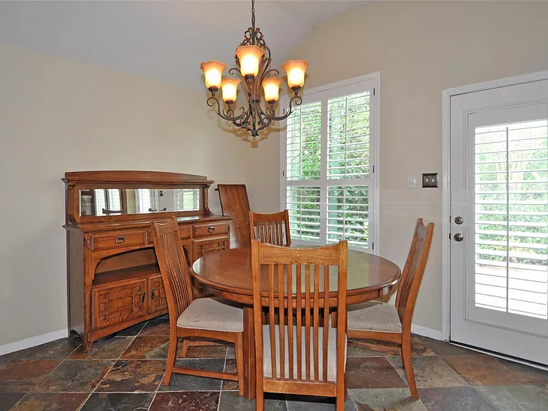 13607 Goldwater Ct — Photo 16