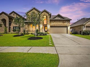 18614 Weeping Spring Dr, Cypress, TX 77429