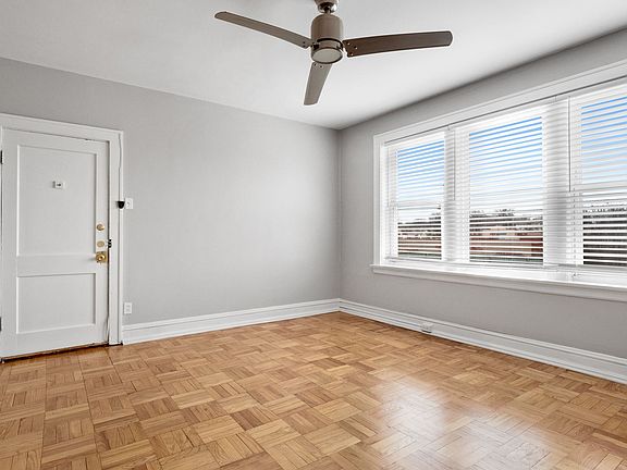 3rd image of 3819 S Kingshighway Blvd #5-1065