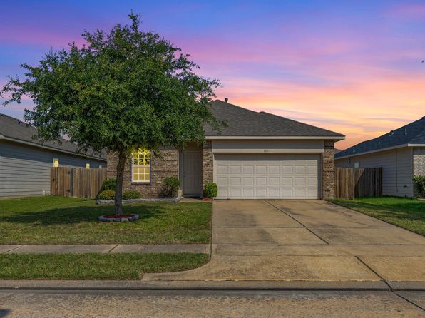 10903 Woodwind Shadows Dr