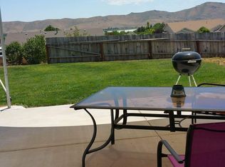 17700 Thunder River Dr, Reno, NV 89508