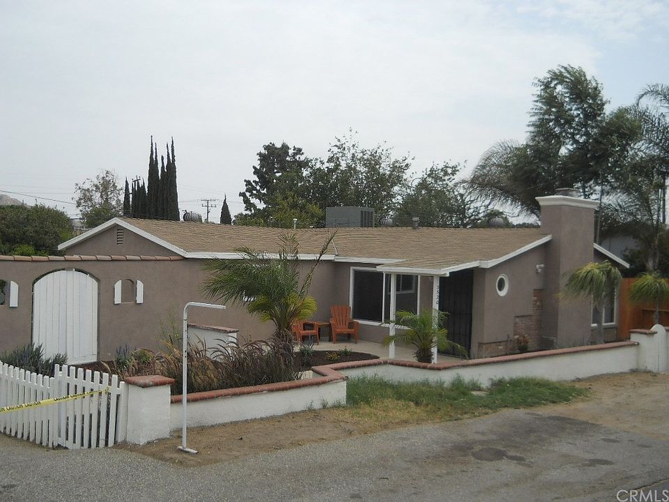 1st image of 3520 Pioneer Dr