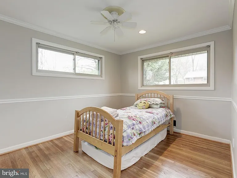 4905 Ertter Dr — Photo 12