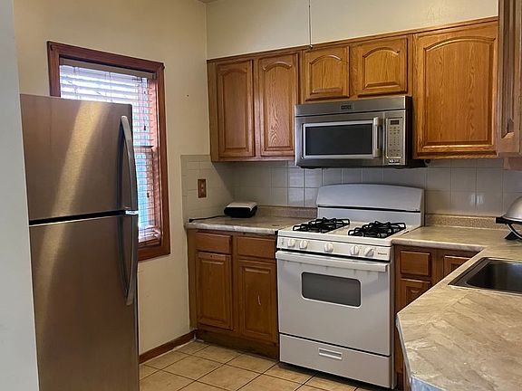 2nd image of 68-70 Trinity St Floor 3