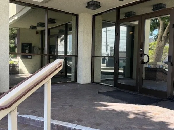 321 S San Vicente Blvd APT 402, Los Angeles, CA 90048