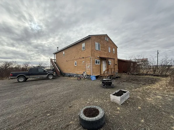 305 Main St E, Dillingham, AK 99576