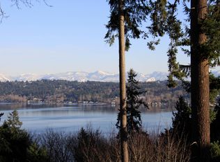 800 168th Pl SE, Bellevue, WA 98008