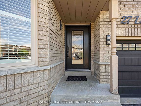 3rd image of 27 Lavender Pl