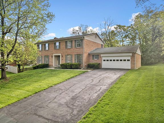 2nd image of 2250 Donnington Ln