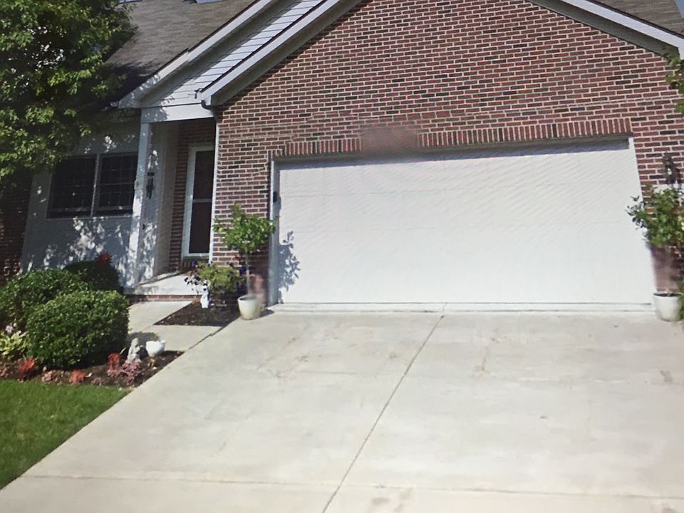 1st image of 805 Gardenstone Cir