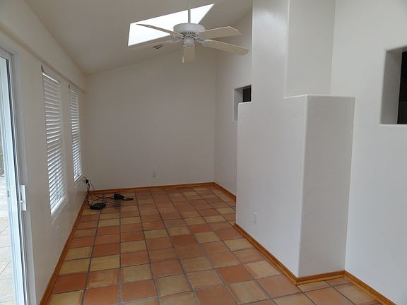 3rd image of 519 Cuesta Pl