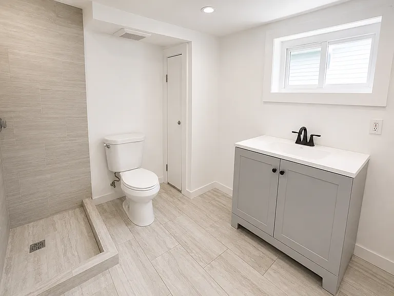 343 W 3rd Ave — Photo 8