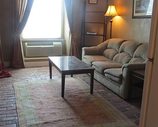 2nd image of 224 E Garden St APT 142