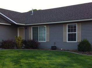 3307 Emerald Downs Ln, Pasco, WA