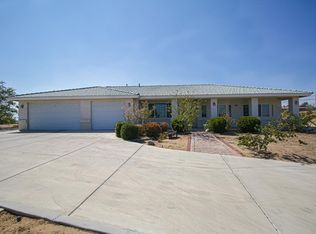 18537 Walnut St, Hesperia, CA 92345