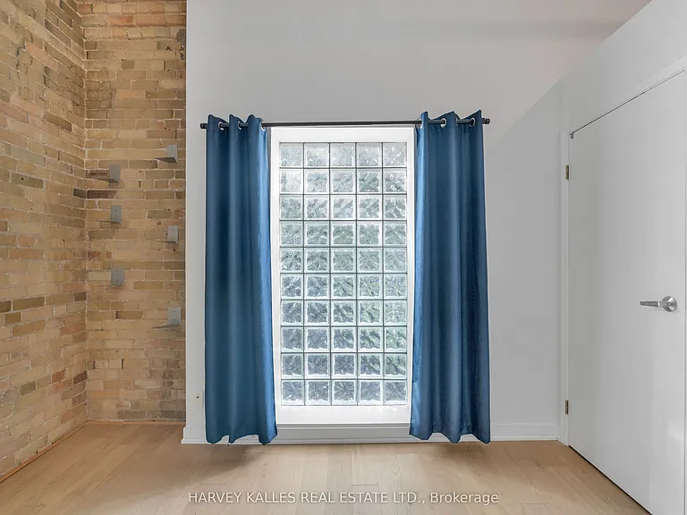 383 Adelaide St E #301 — Photo 20