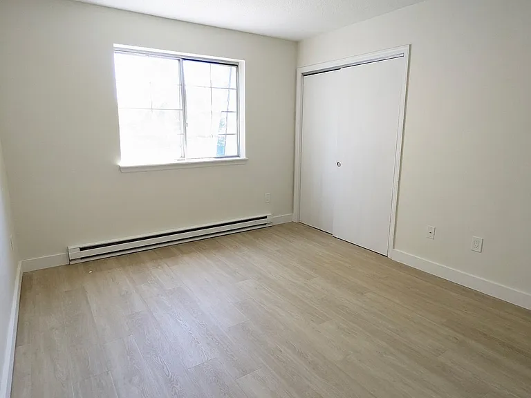 446 Perkins Ave #8H — Photo 8