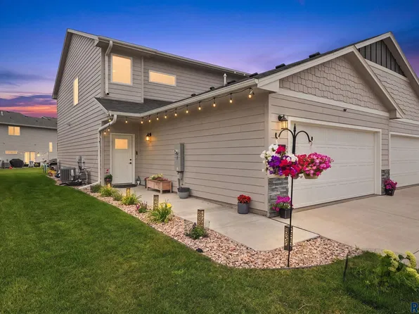 2310 E Copalis Pl, Sioux Falls, SD 57108