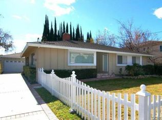 15612 Morrison St, Sherman Oaks, CA 91403