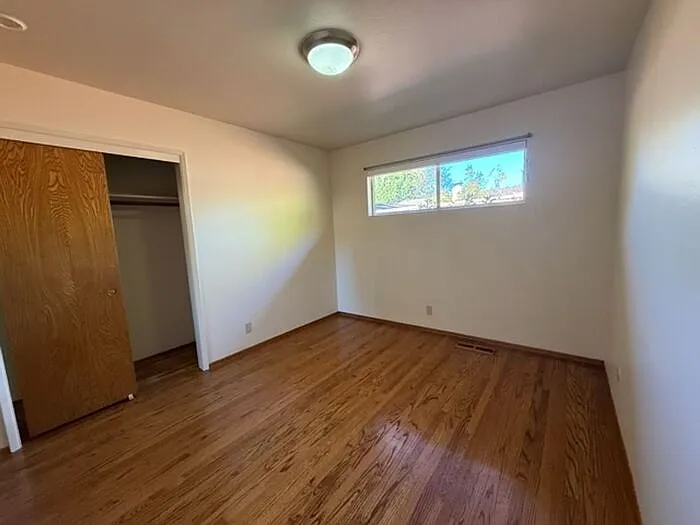 75 Stuart Ct — Photo 10