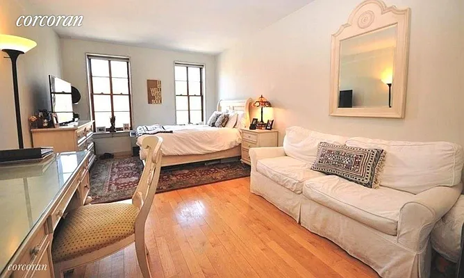 Rented by Corcoran | media 11