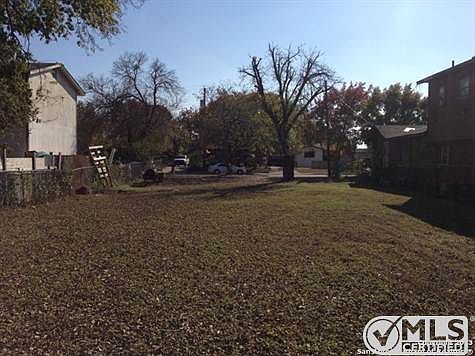 2nd image of 723 Cantrell Dr