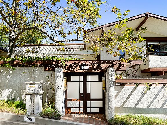 5th image of 1212 Linda Flora Dr