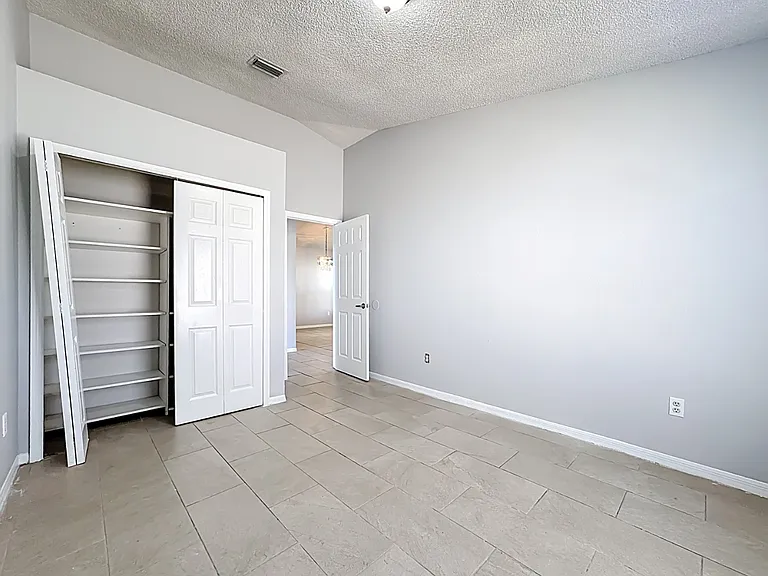 1603 Storington Ave — Photo 37