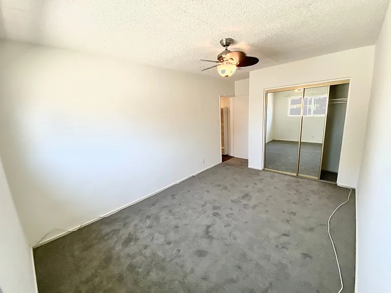mid363 — Photo 13