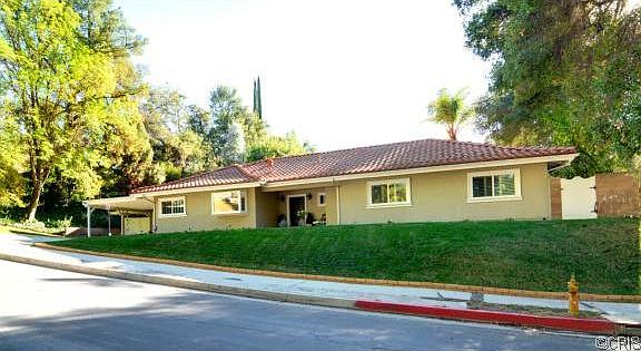 2nd image of 19326 Caladero St