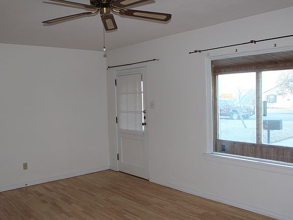 Livingroom from Kitchen