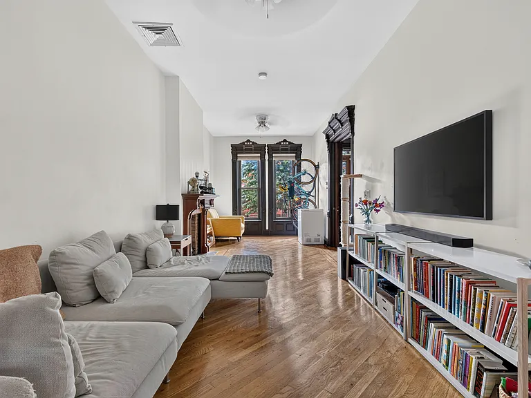 380 Herkimer St #2 — Photo 3