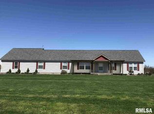 26921 W 17th Street Rd, Centralia, IL 62801
