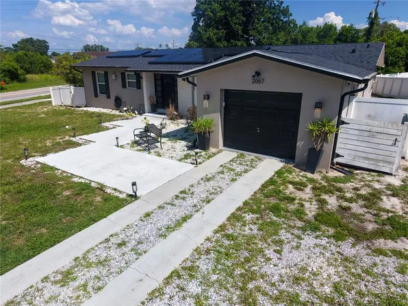 2067 E Barlington Dr, Deltona, FL 32725