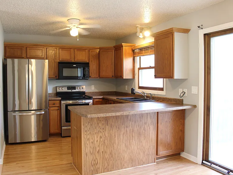 3751 Renee Dr #MAIN — Photo 5