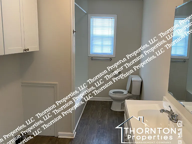 1541 Obrig Ave #B — Photo 4