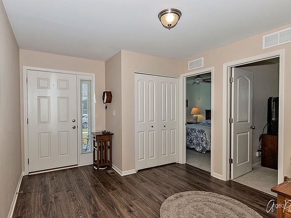 2nd image of 888 Timber Lake Dr
