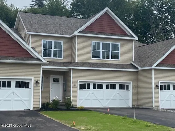 7B Empire Court, Clifton Park, NY 12065