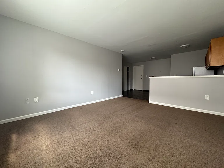 887-B10 Asylum Ave #B10 — Photo 4
