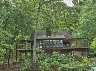 297 Lakeland Hills Dr, Talladega, AL 35160