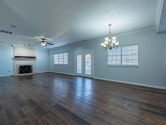 4th image of 2808 NW 115th Pl