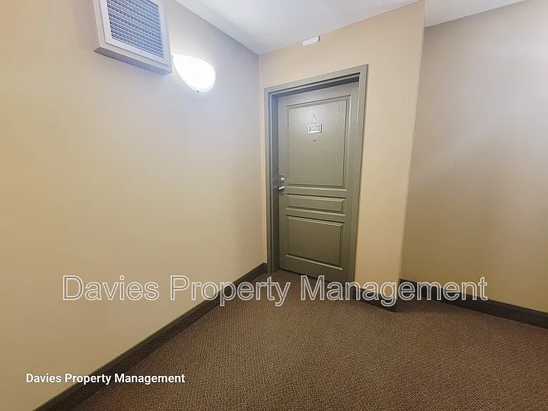 10319 111th St NW #508 — Photo 2