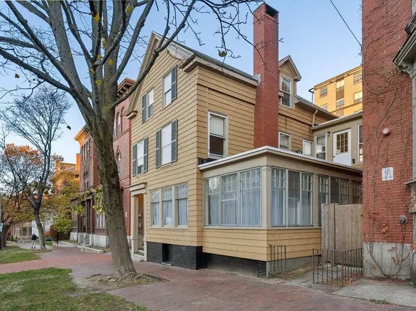 207 State Street, Portland, ME 04101