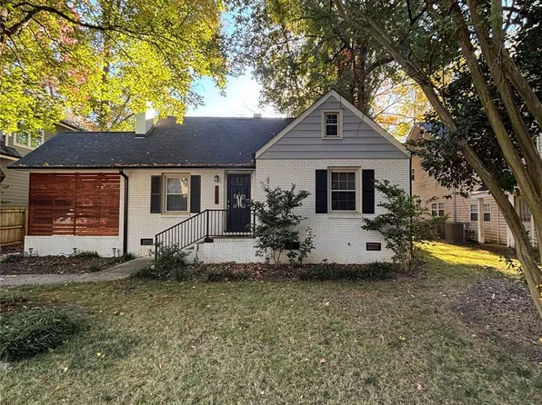 1008 Rockway Dr, Charlotte, NC 28205