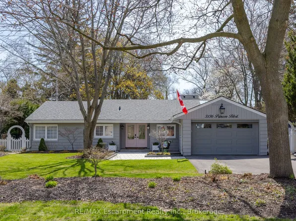 3136 Princess Blvd, Burlington, ON L7N 1G4