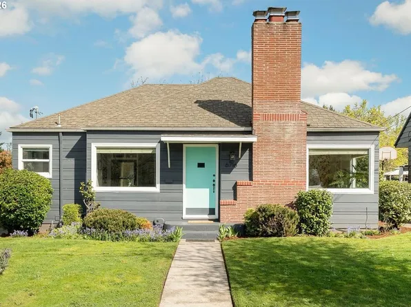6716 N Commercial Ave, Portland, OR 97217