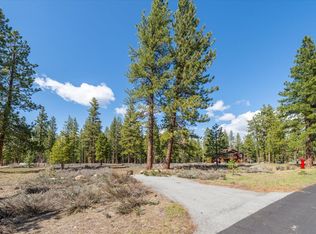 15500 Kent Dr, Truckee, CA 96161