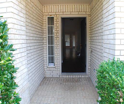5th image of 1013 Sanmar Dr