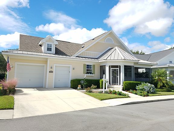 3rd image of 986 Cottage Dr