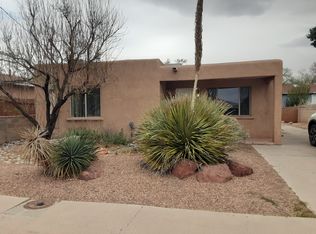 833 Los Arboles Ave NW, Albuquerque, NM 87107